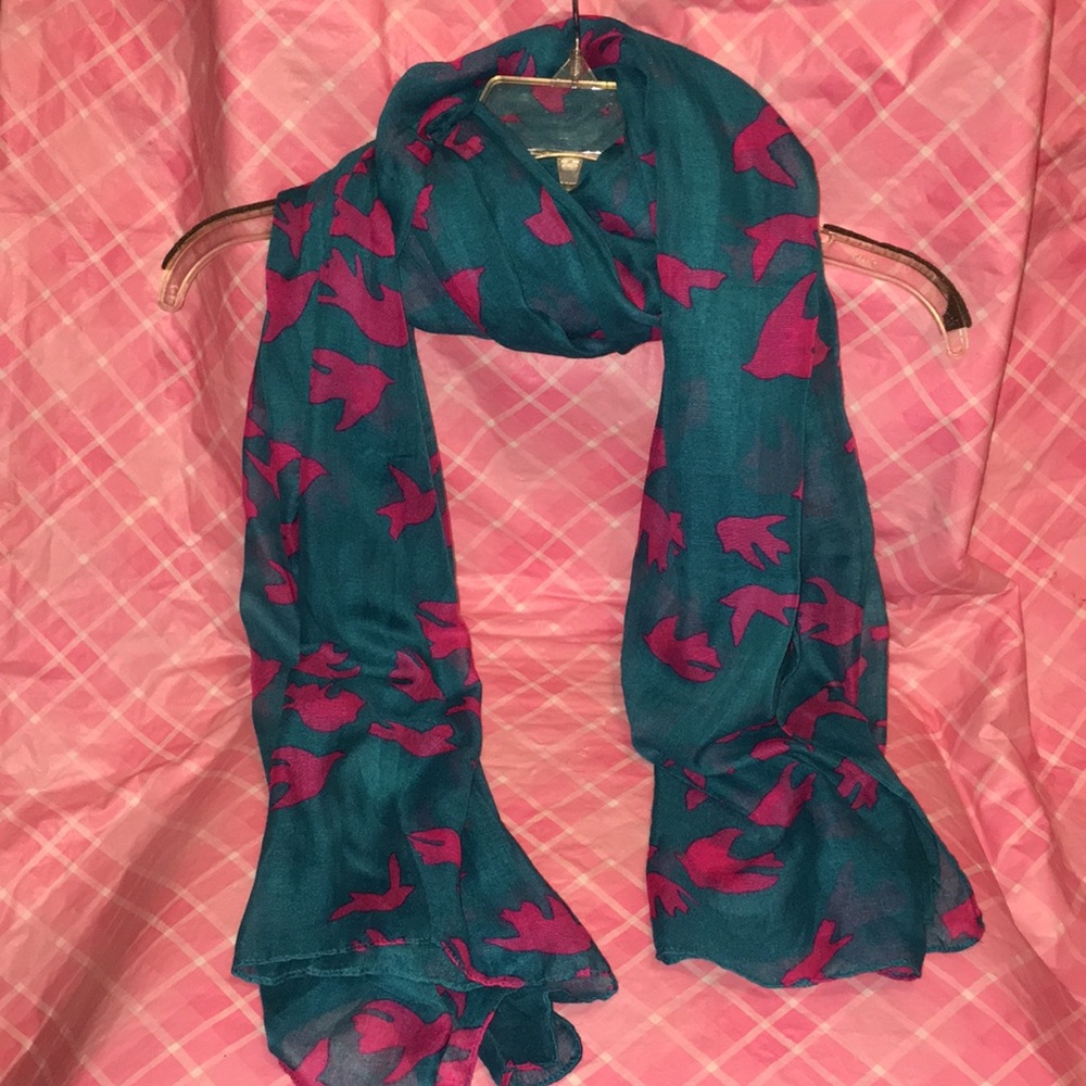 🎈SALE🎈🧣SCARF #16 “BIRDS IN FLIGHT”🧣